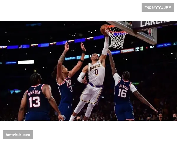 海登海姆防守端拉胯问题突出 进攻效率低下同时后防漏洞百出